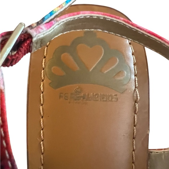 Fergalicious, Fergie Sandals Womens 8.5 Floral Strappy Flats
Comfort pink buckle - Picture 7 of 10